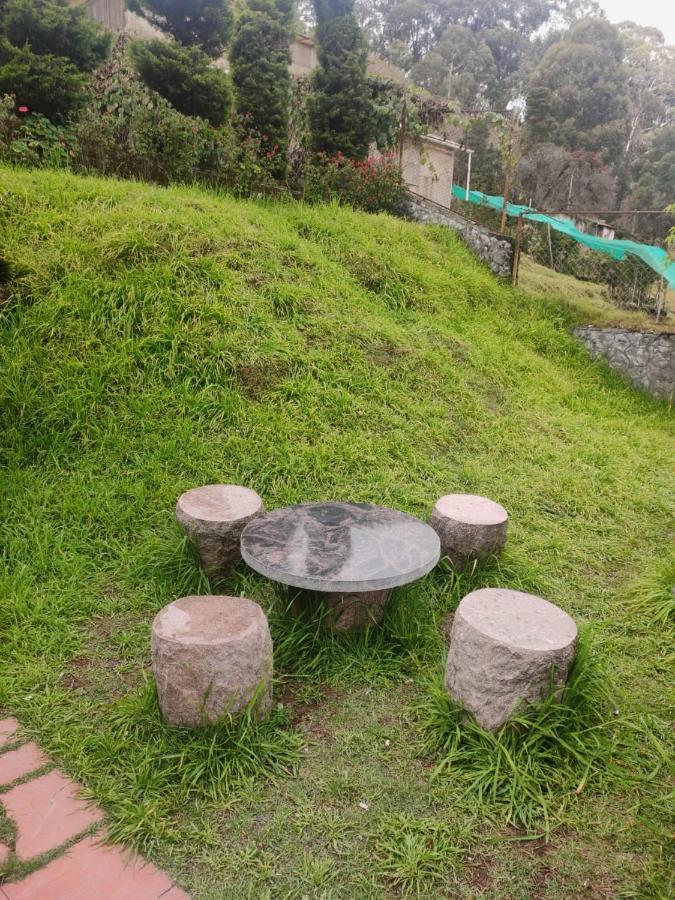 Status Hillpark Hotel Kodaikanal Exterior foto